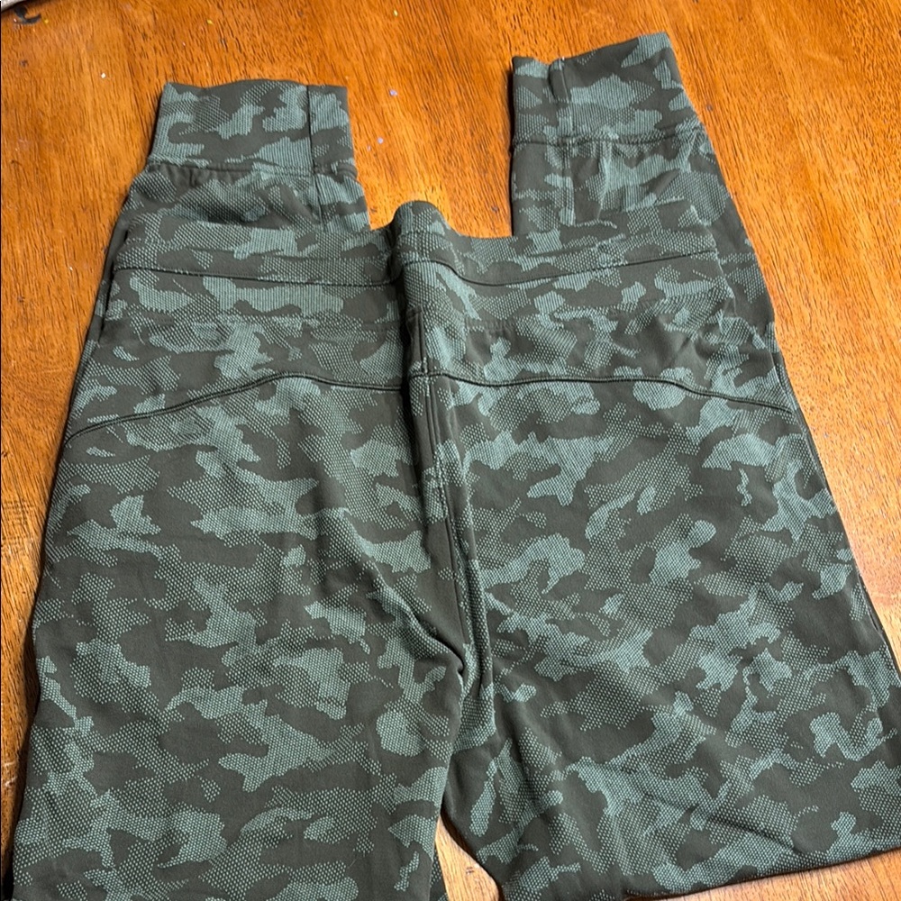 Lululemon Athletica Camo Green Joggers - Picture 3 of 3